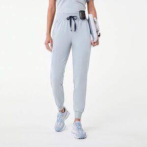 Zamora Medium Figs scrub pants